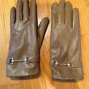 Elegant Brown Leather Gloves